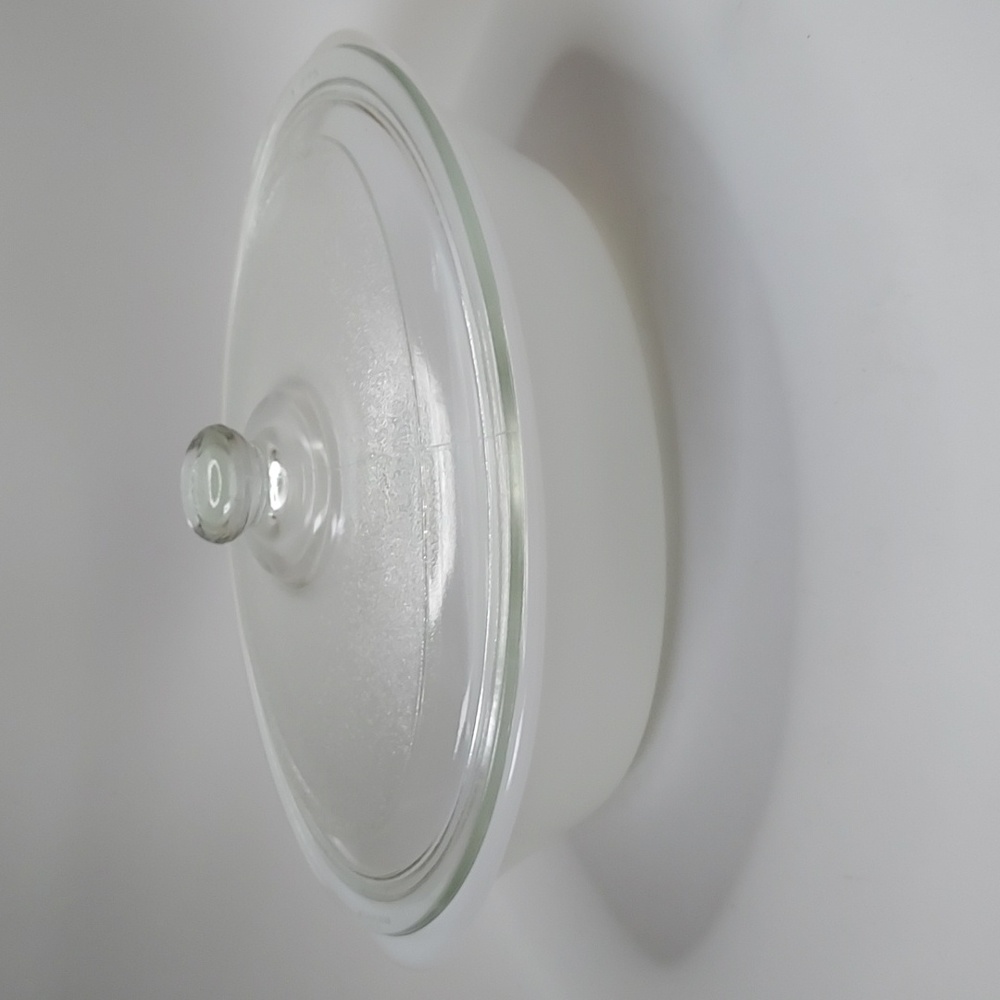 Vintage Glasbake casserole dish, EUC